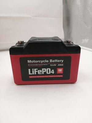 Batterie rechargeable 3Ah de phosphate du lithium 300CCA 12 volts pour la batterie de début de moto