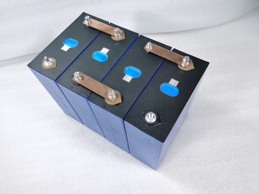 EVE 280ah Lifepo4 batterie cellule LF280K 3.2v 280Ah batterie pour le pack de batterie de bricolage